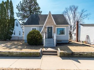 2216 Park Ave, La Crosse, WI 54601