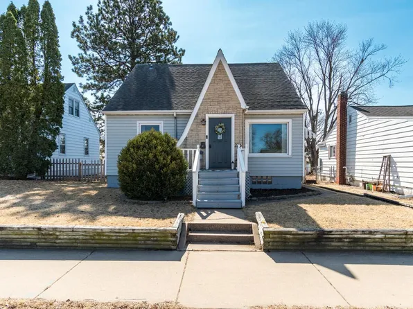 2216 Park AVENUE, La Crosse, WI 54601