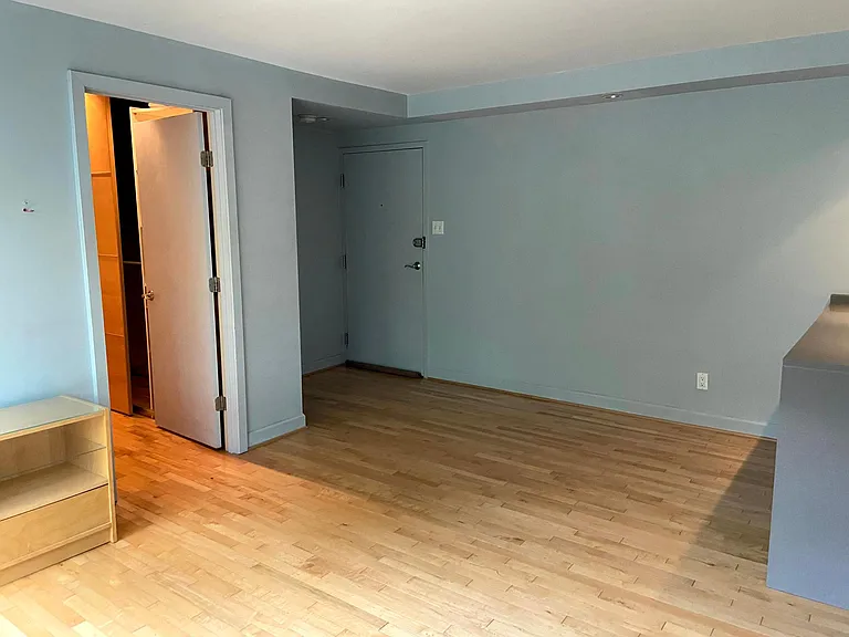 1801 Clydesdale Pl NW #715 — Photo 11