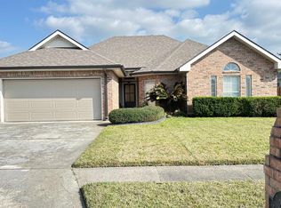 211 Windsor St, Houma, LA 70360