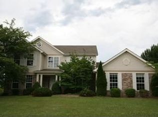 5889 Canterfield Ct, Weldon Spring, MO 63304