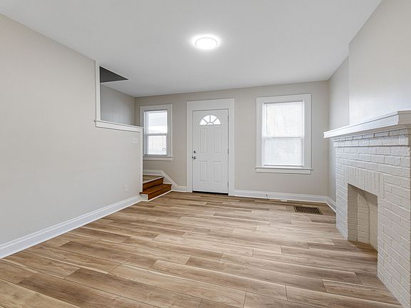 4th image of 24 W Hudson St #24