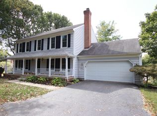 9007 Digory Ct, Burke, VA 22015