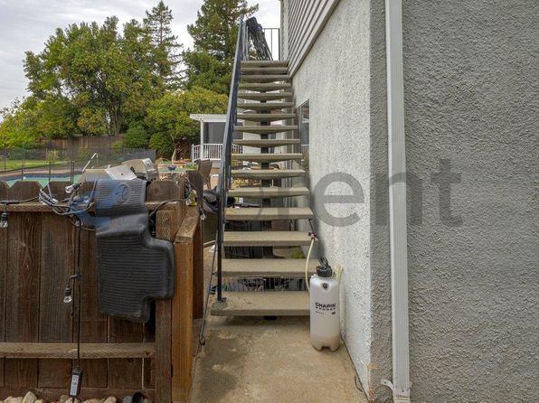1391 Lydia Ln #1