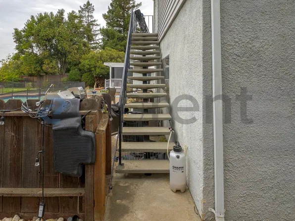 1391 Lydia Ln #1, Clayton, CA 94517