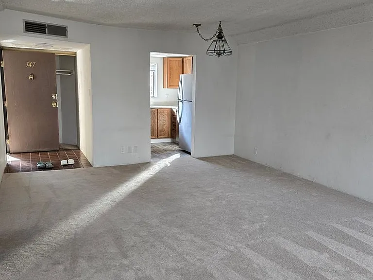 147 Vista Rafael Pkwy — Photo 7