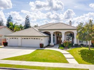 10809 Iron Creek Ave, Bakersfield, CA 93312