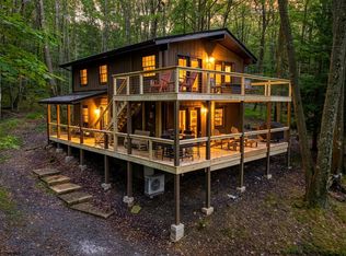 76 Arbutus Ct, Terra Alta, WV 26764