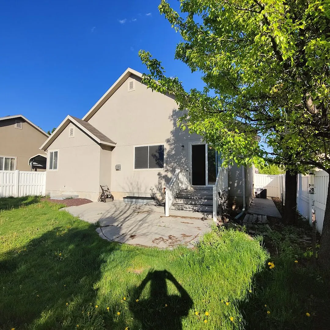5 Bed 3 Bath House in Lehi For Rent! — Photo 3