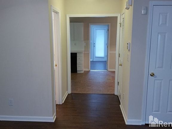 4th image of 2139 Hickory Bnd SE APT D