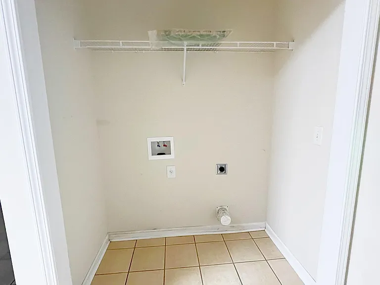 112 Marcelline Ct — Photo 4