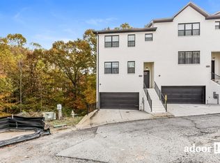 8029 Linfield Way, Sandy Springs, GA 30350