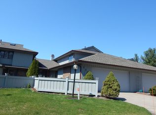 1166 Inverness Ln, Stow, OH 44224