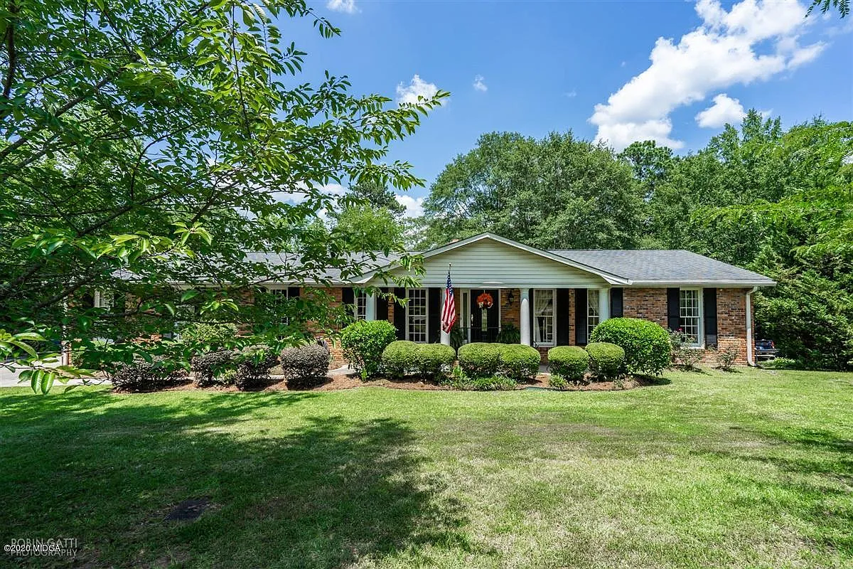 3091 Ashby Dr photo 1