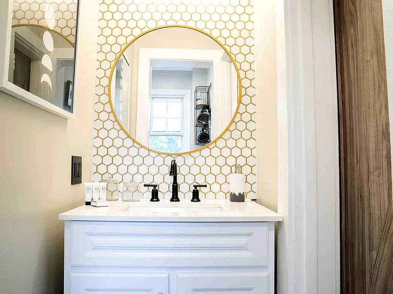 8 Alvin Pl — Photo 8