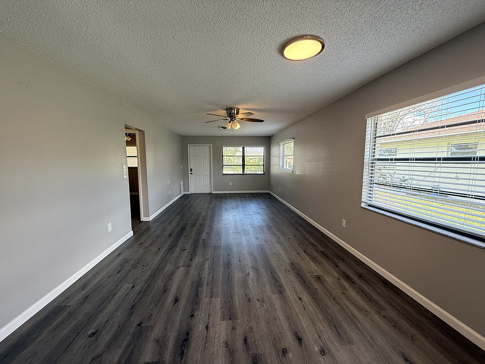 Living and Dining Area