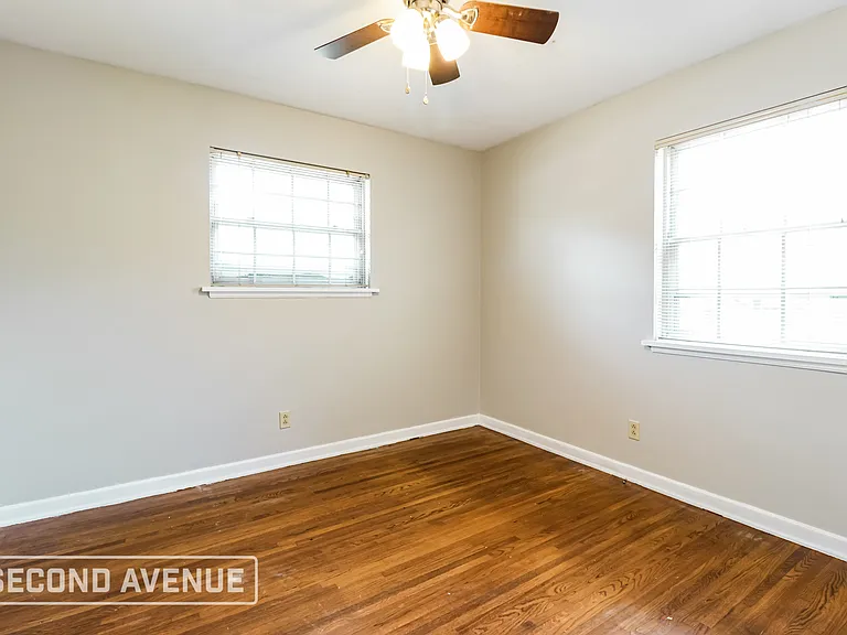 8110 Alvin Ln — Photo 18