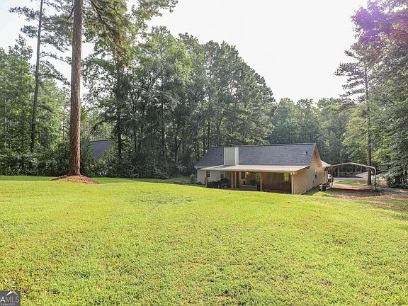 3rd image of 107 Scenic Ct NW