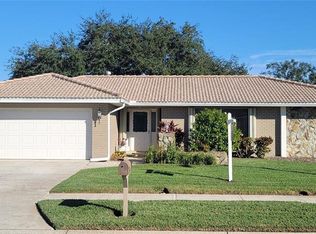 6733 122nd St, Seminole, FL 33772