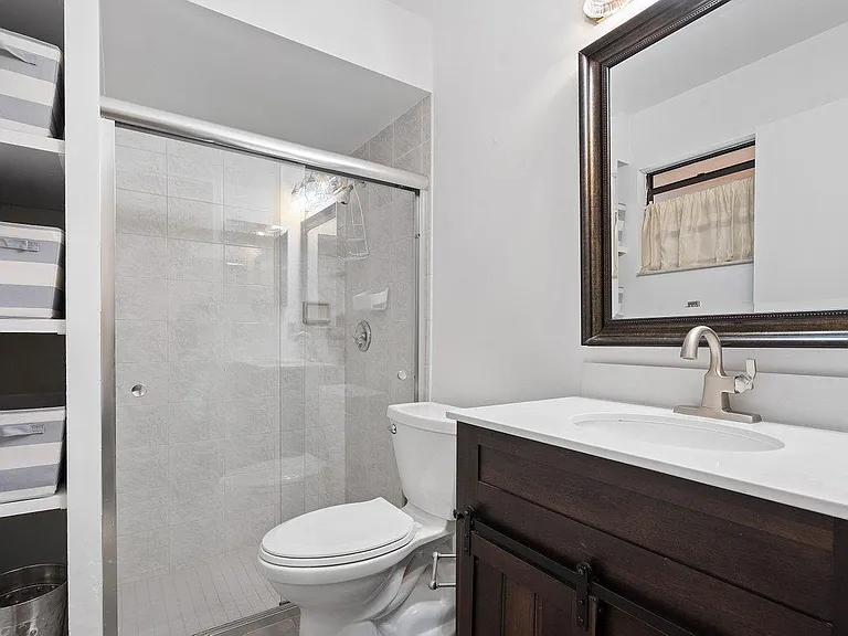 1369 Riverside Cir — Photo 21