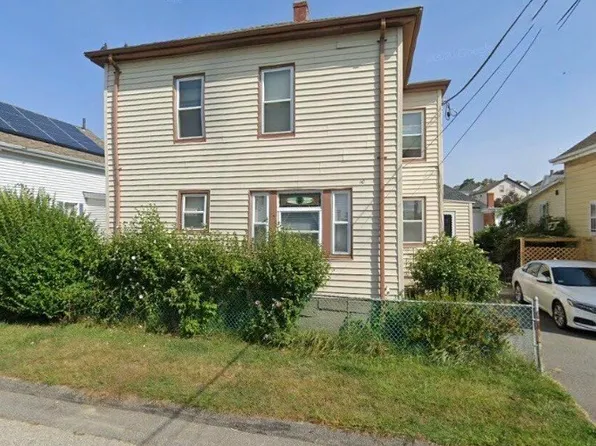 10 Carlisa Dr, Fall River, MA 02723