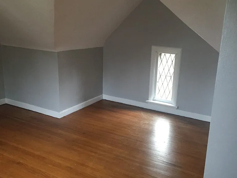 1014 Main St — Photo 9