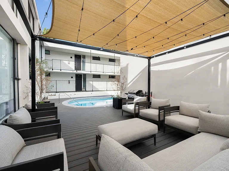 9500 W Olympic Blvd #106 — Photo 9