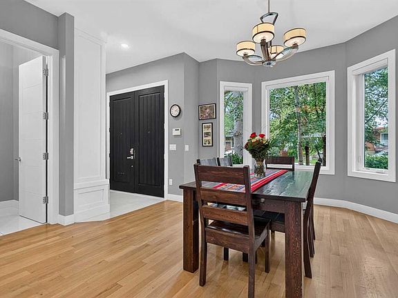 4th image of 2219 N 2nd Ave NW