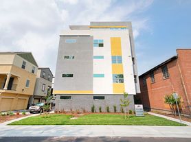 The Flats at The Mill at Broadway