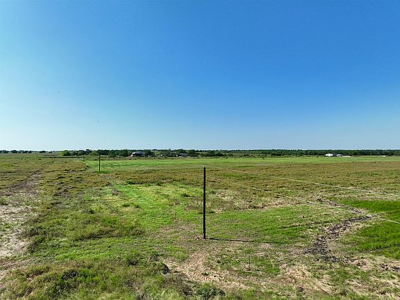 5th image of 14 273rd Rd