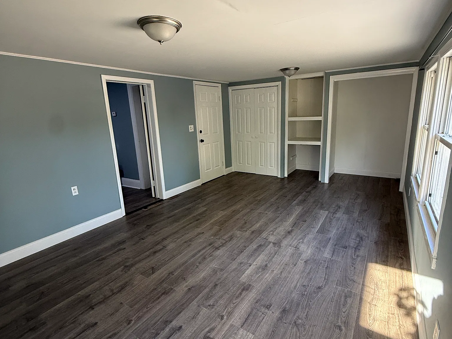 1 bed, $1,200 — Photo 4