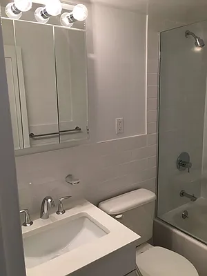 Rented by Solil Management | media 16