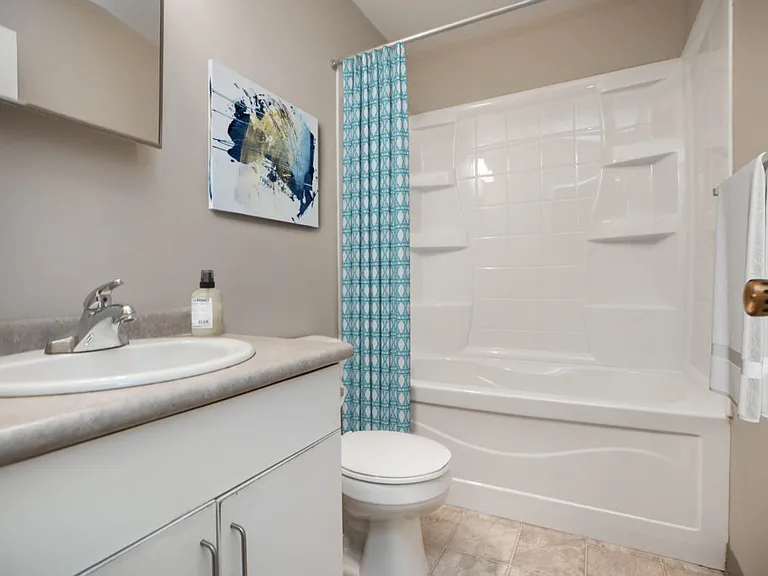 33 Southpark Dr — Photo 13