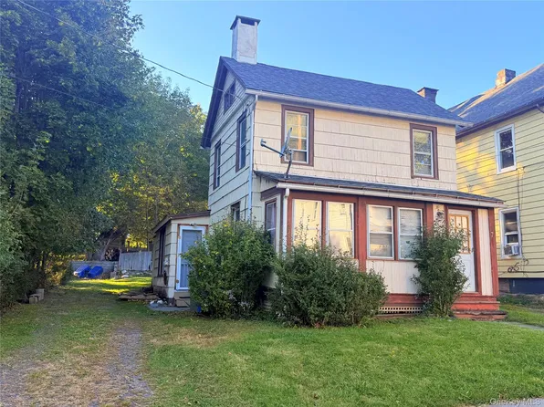 7 Harding Street, Middletown, NY 10940