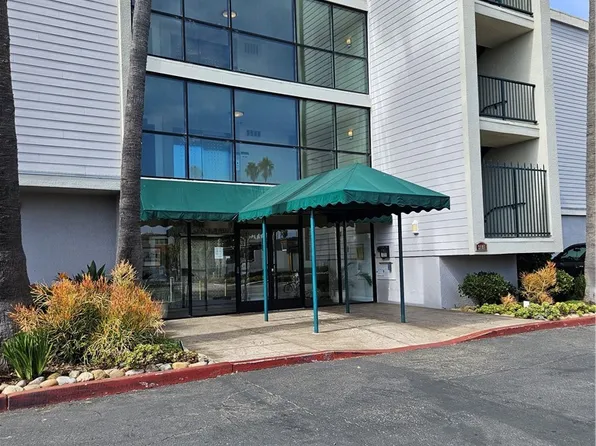 3101 Peninsula Rd APT 307, Oxnard, CA 93035