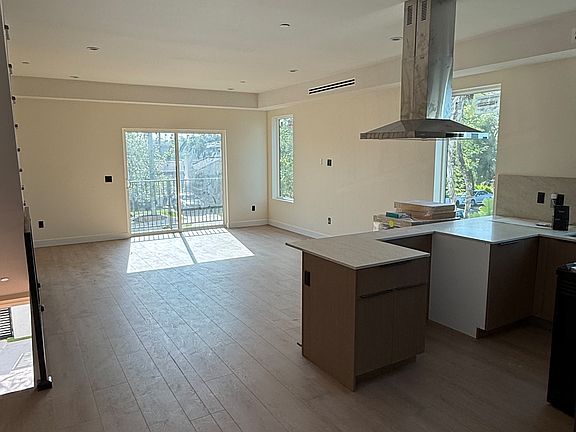2nd image of 2135 S Longwood Ave #2