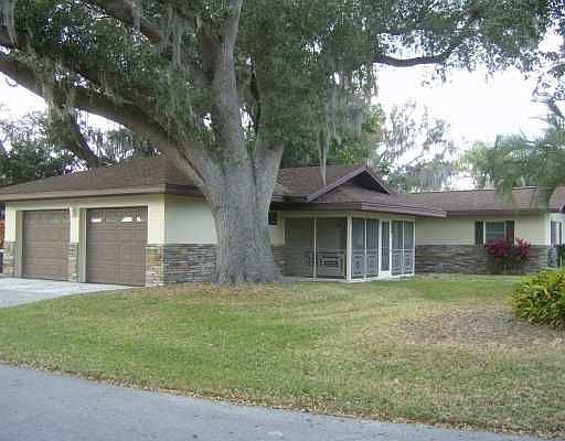 1st image of 226 New York Ave