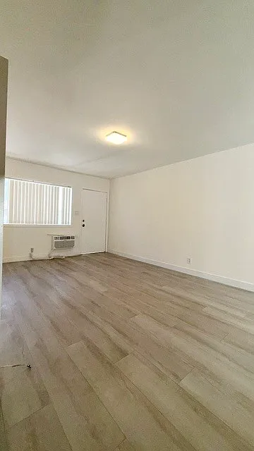 7245 Bakman Ave — Photo 2