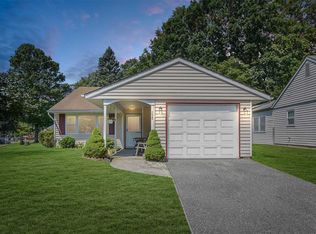 157 Edinburgh Dr, Ridge, NY 11961