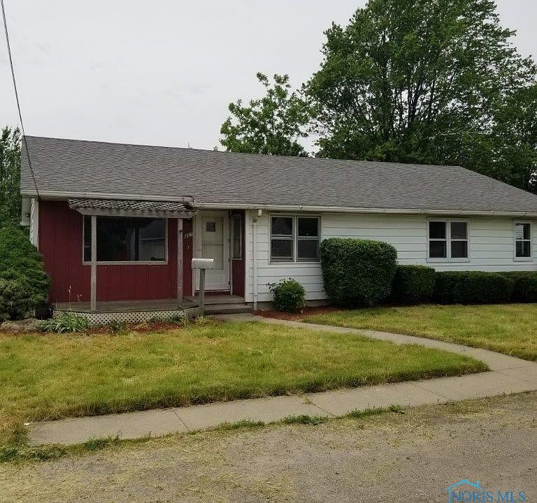 1st image of 407 N Brunell St