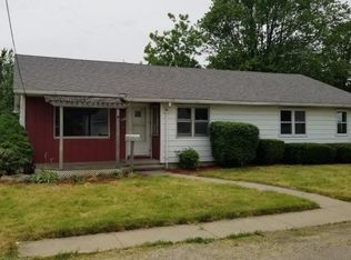 407 N Brunell St, Wauseon, OH 43567