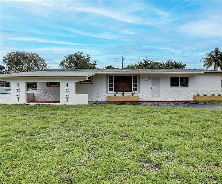 1st image of 19332 NW 23rd Ct