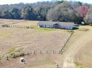 5507 Courtney Ln, Blackshear, GA 31516