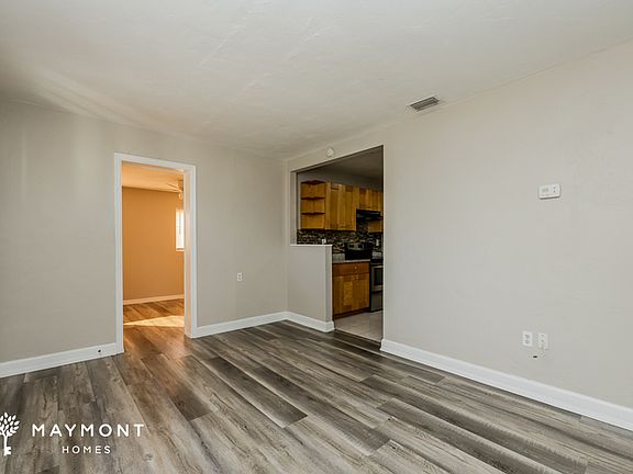 4th image of 2145 25th Ave N