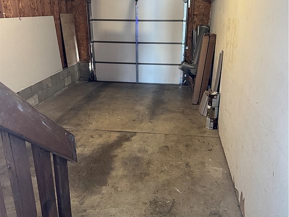 3rd image of 7450 Call Rd