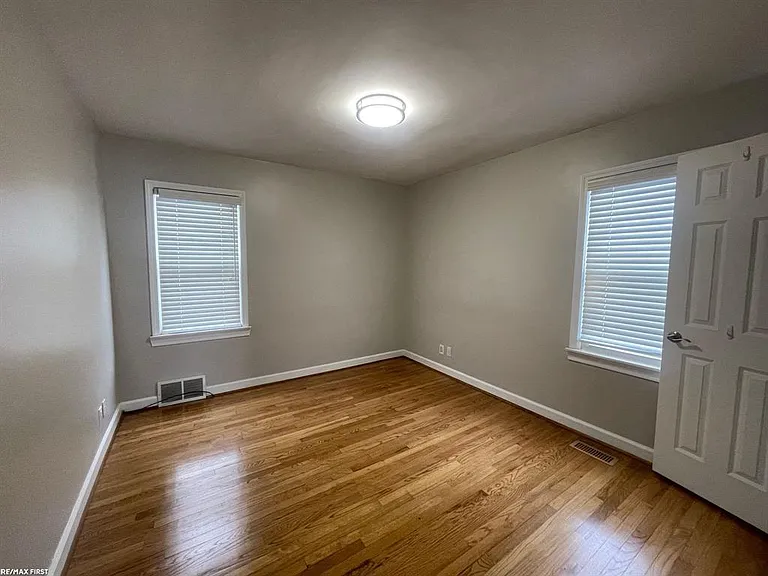 3602 Ravena Ave — Photo 11