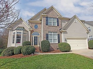 408 Basingdon Ct, Waxhaw, NC 28173