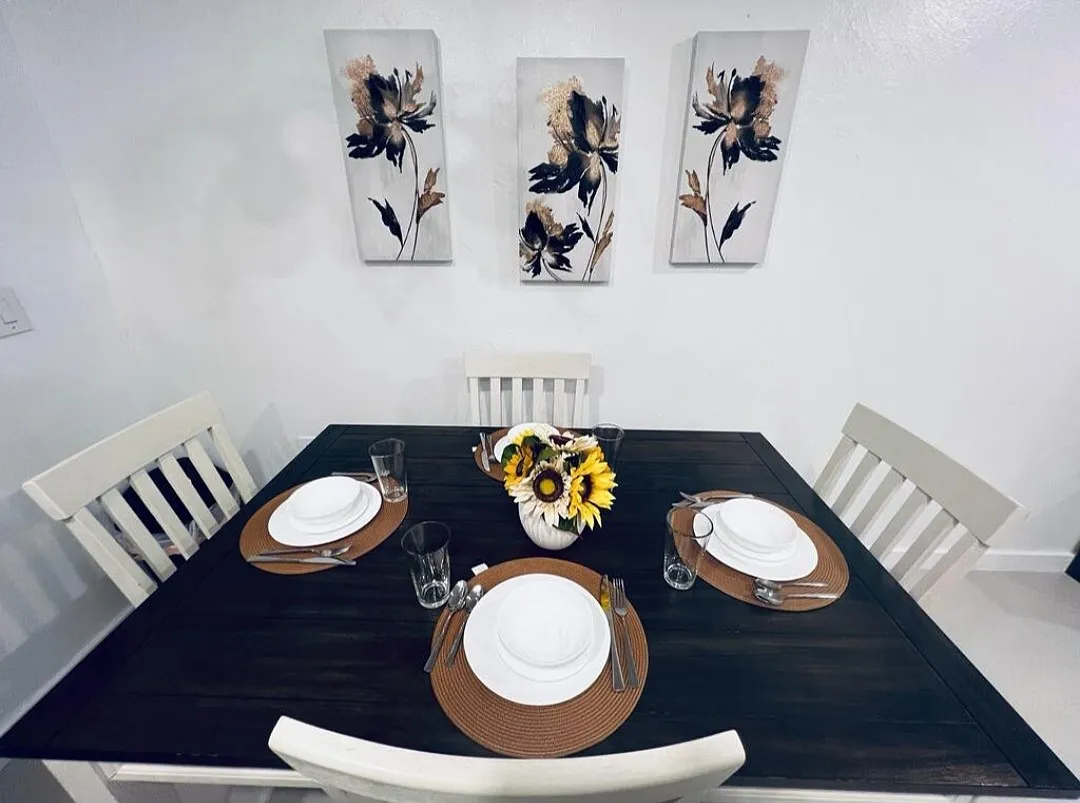 2 bed, 1300 sqft, $2,600 — Photo 3