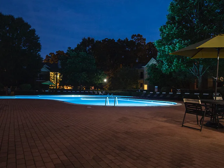 The Fairways at Piper Glen Apartments — Photo 33
