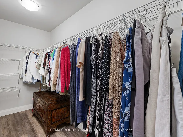9973 Keele St #202 — Photo 22